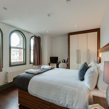Base Serviced Apartments - Sir Thomas Street Liverpool Exterior photo