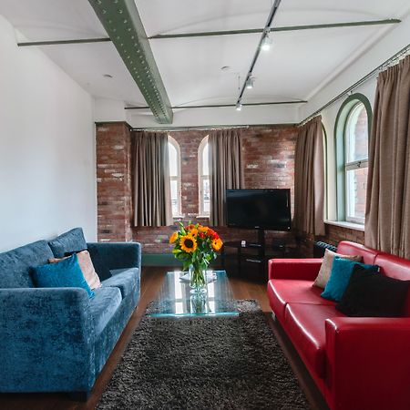 Base Serviced Apartments - Sir Thomas Street Liverpool Exterior photo