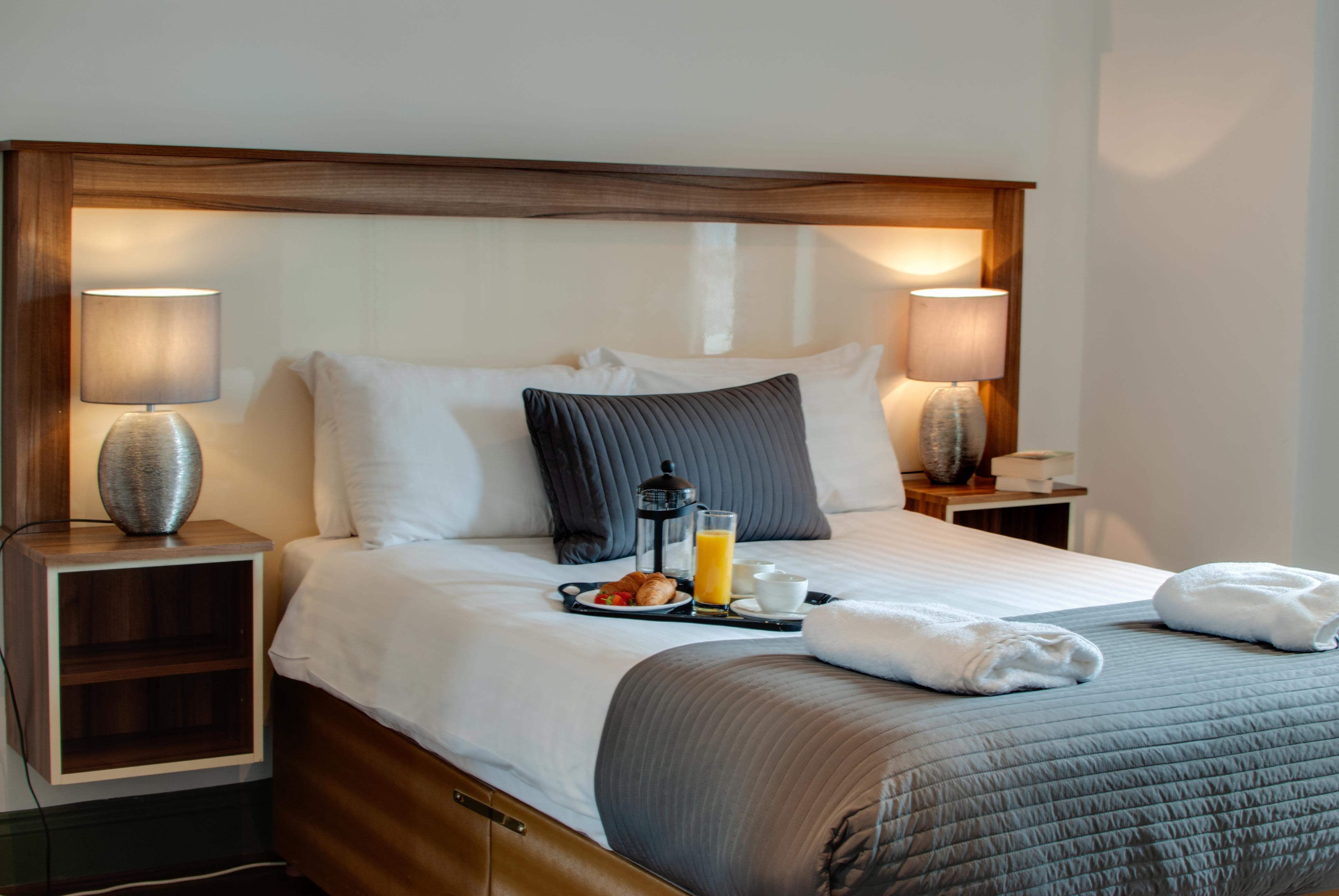 Base Serviced Apartments - Sir Thomas Street Liverpool Exterior photo