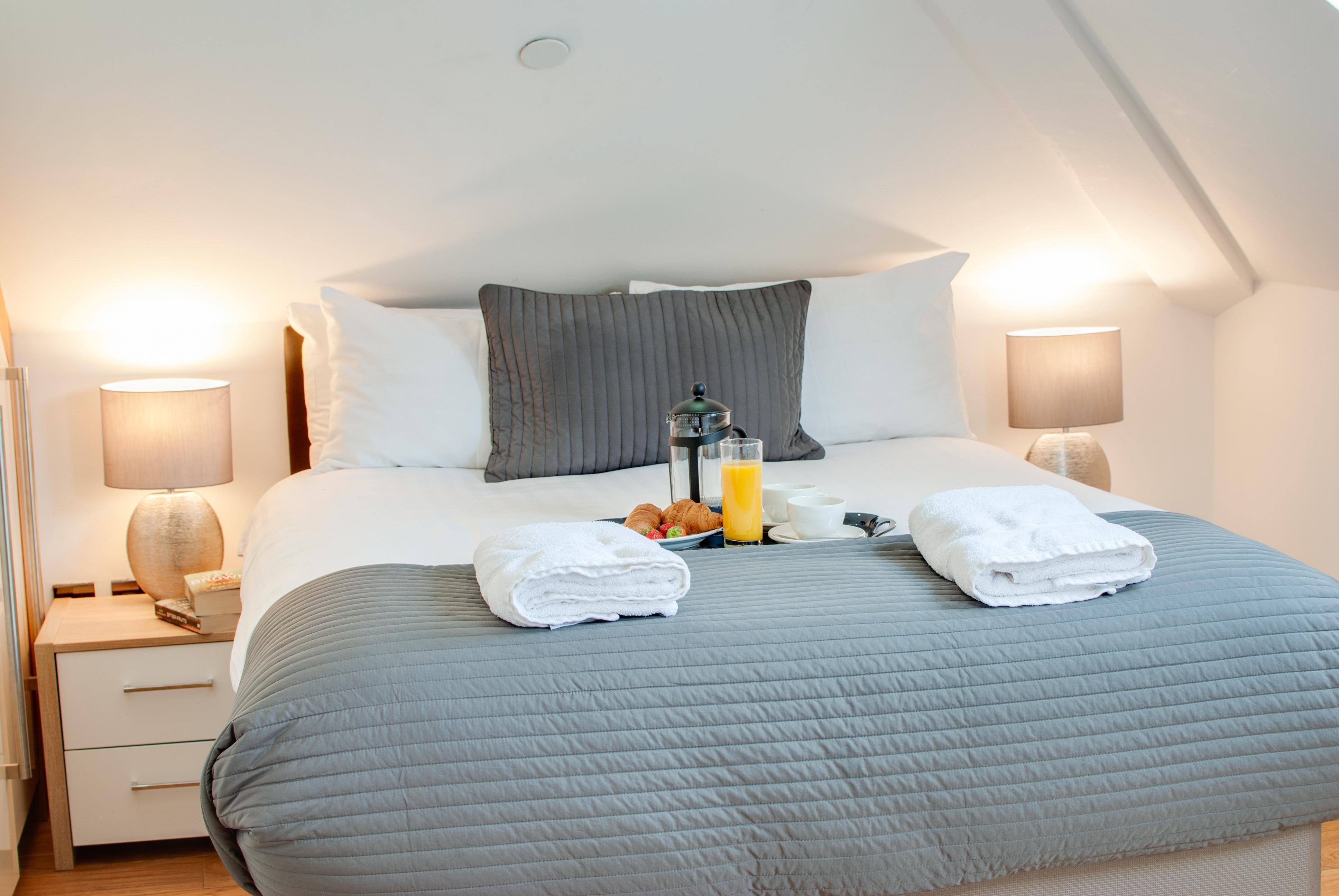 Base Serviced Apartments - Sir Thomas Street Liverpool Exterior photo