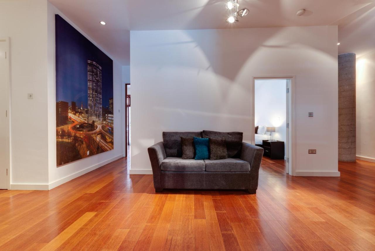 Base Serviced Apartments - Sir Thomas Street Liverpool Exterior photo