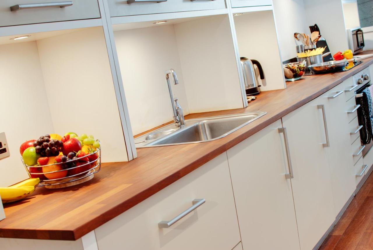 Base Serviced Apartments - Sir Thomas Street Liverpool Exterior photo