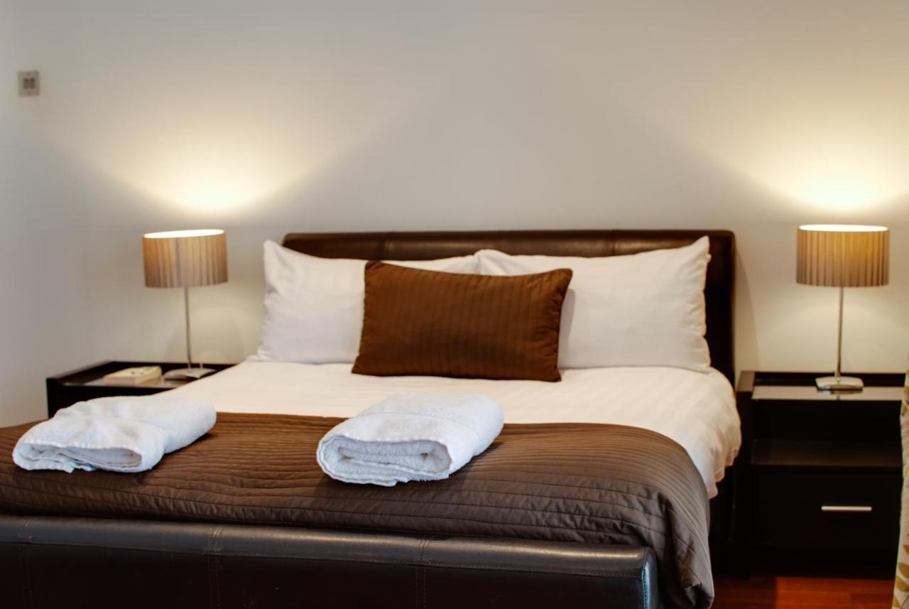 Base Serviced Apartments - Sir Thomas Street Liverpool Exterior photo