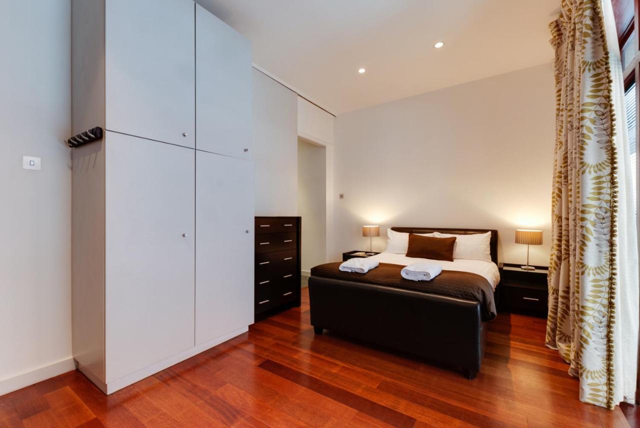 Base Serviced Apartments - Sir Thomas Street Liverpool Exterior photo