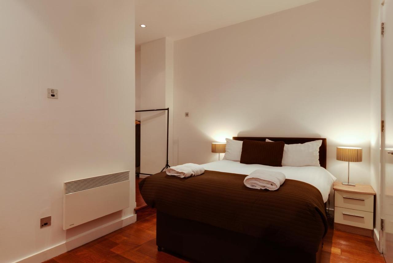 Base Serviced Apartments - Sir Thomas Street Liverpool Exterior photo