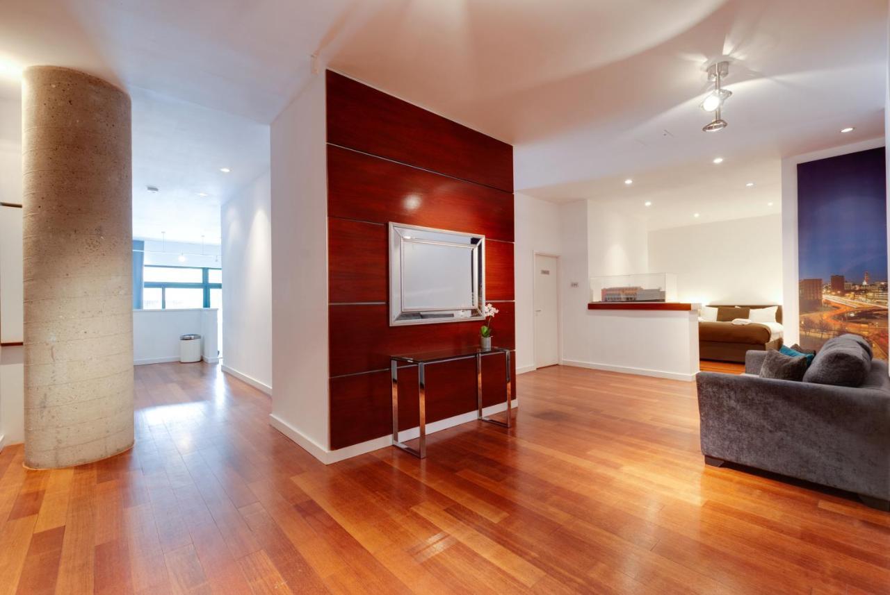 Base Serviced Apartments - Sir Thomas Street Liverpool Exterior photo