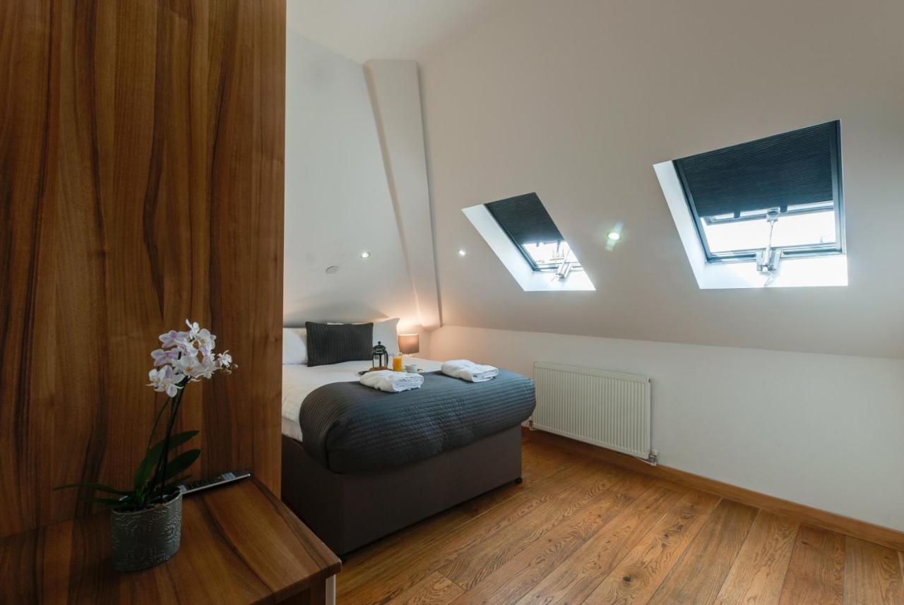 Base Serviced Apartments - Sir Thomas Street Liverpool Exterior photo