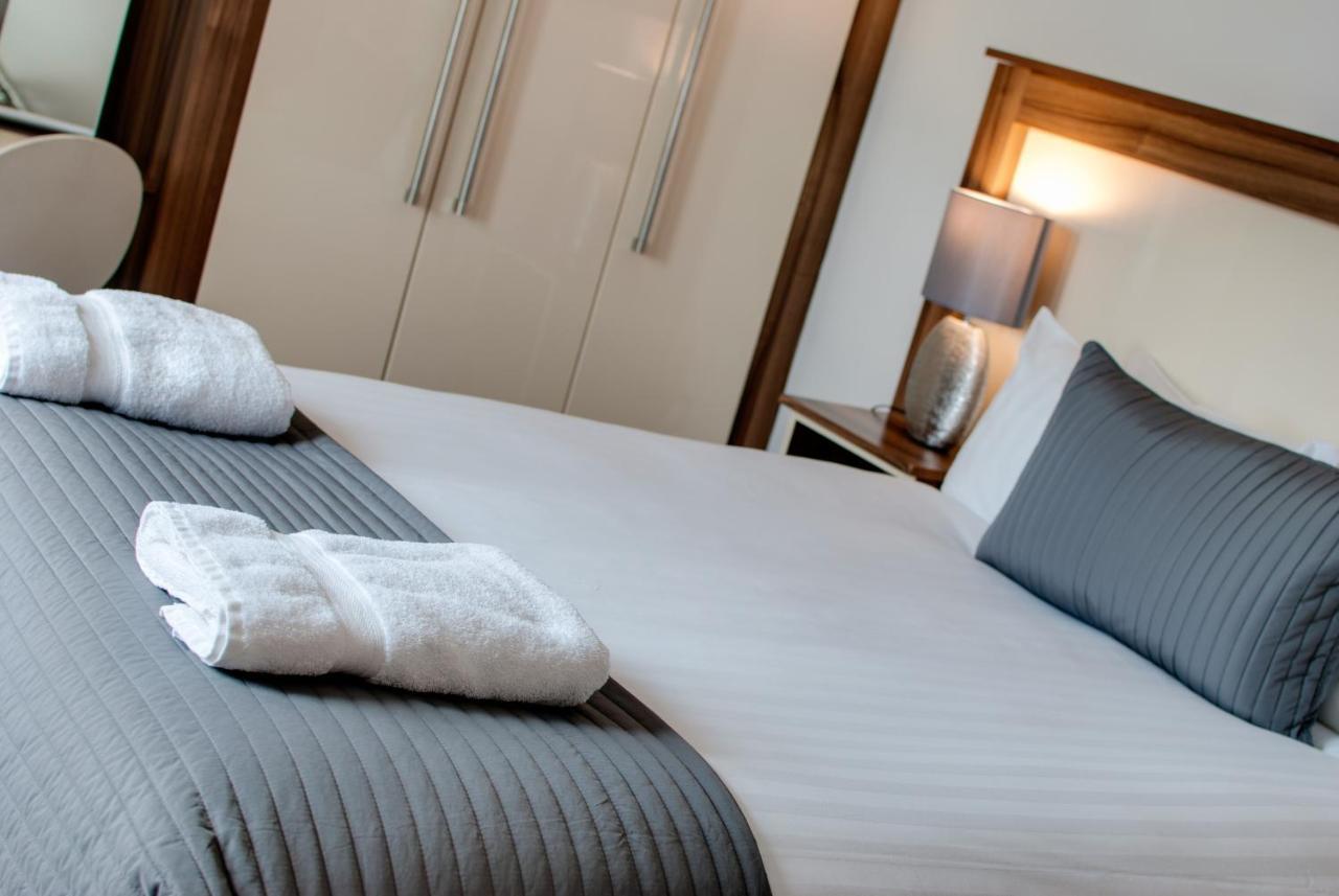 Base Serviced Apartments - Sir Thomas Street Liverpool Exterior photo